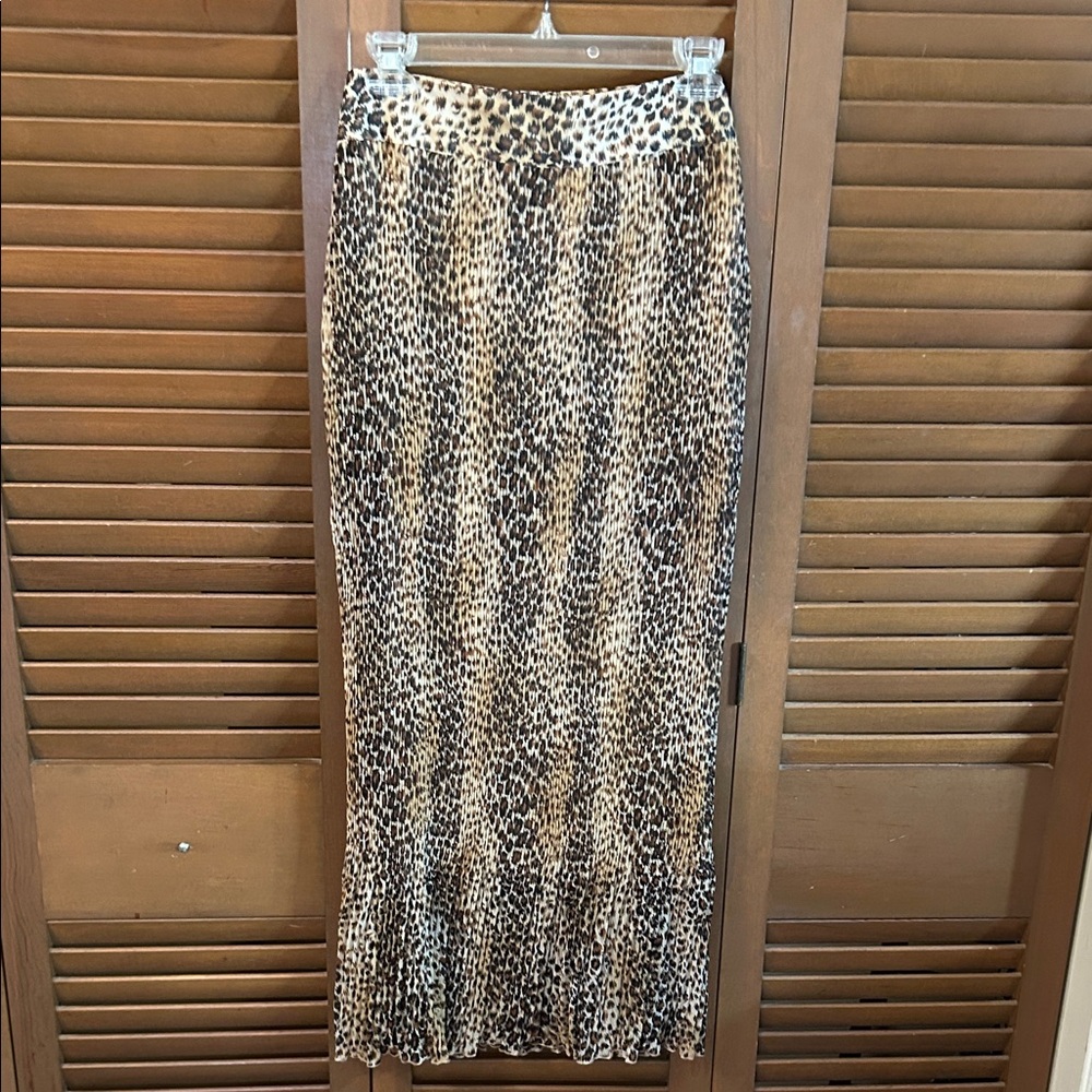 * NWT Chico’s Animal Print With Small Pleats Maxi Skirt